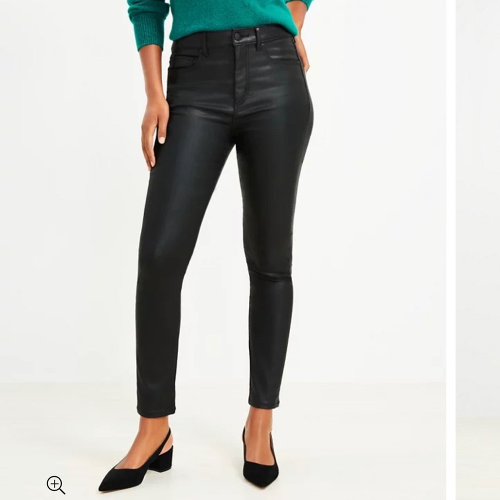 Coated High Rise Skinny Jeans in Black